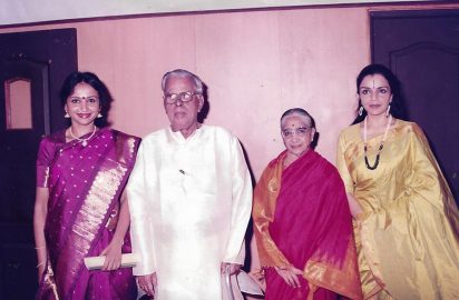 Art & Dance Festival-12.12.2001 – Urmila Sathyanarayanan, R.Yagnaraman, Sarada Hoffman & Anita Ratnam during the inaugural function of 46th Art & Dance Festival