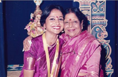 Art & Dance Festival-12.12.2001 –Urmila Sathyanarayan and Indira Rajan during the inaugural function of 46th Art & Dance Festival