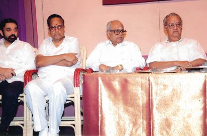 Chithirai Nataka Vizha 10.04.2010- Kamal Hassan, A.V.M.Saravanan, K.Balachander & N.Gopalswamy during inauguration of 18th Chithirai Nataka Vizha.