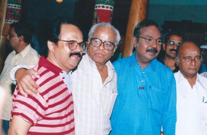 Sri Crazy Mohan, Director K.Balachander , Sri Moulli and Sri Radhu during the Inaugural function of 13th Chithirai Nataka Vizha (08.04.2005)